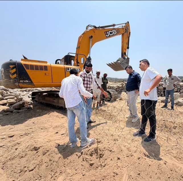 Site Visit with Arpan Sewa Sansthan for Weir Construction